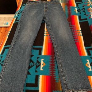 Women’s Levis 501 almost new jeans 99% cotton